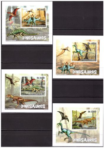 Сан-Томе и Принсипи 2010 г. № 4383-4386 Динозавры. 4 люкс-блока