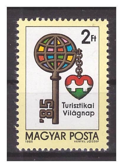 Венгрия 1985 г. № 3780. Международный год туризма