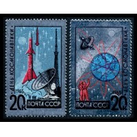 СССР 1965 г. № 3189-3190 День космонавтики, фольга, серия 2 марки